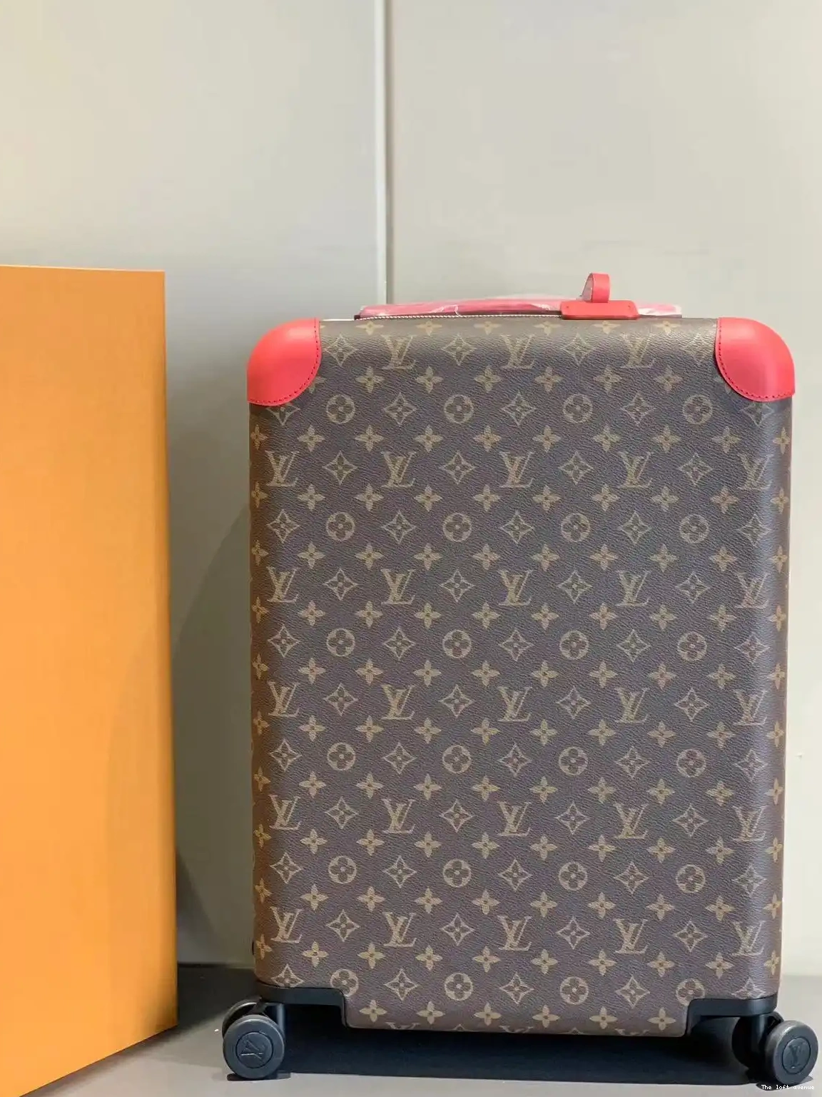 CUSTOM CABIN MACASSAR 55 SUITCASE CANVAS HORIZON 37L 0516
